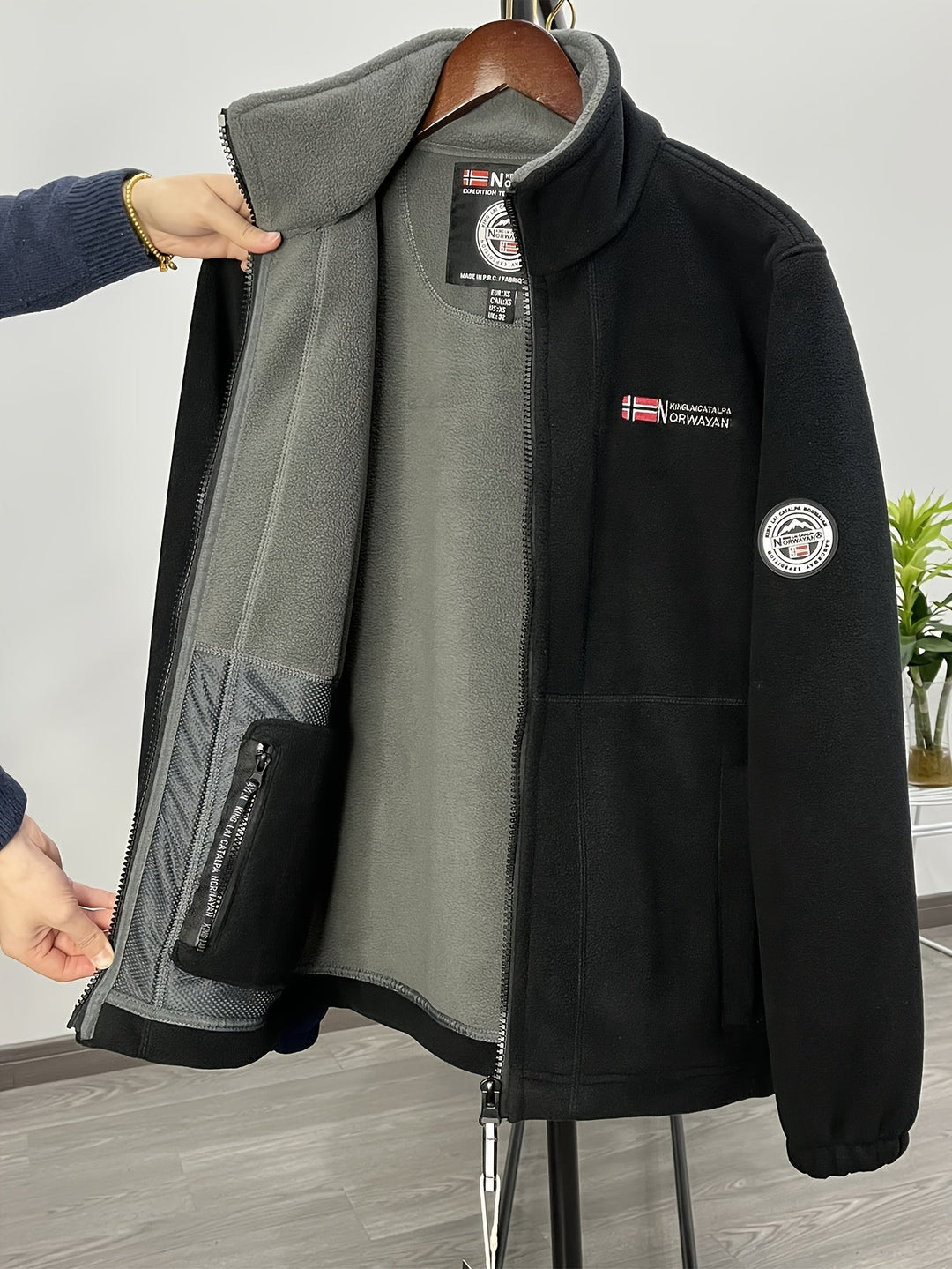 Men's Outdoor Fleece Jacket | With Collar