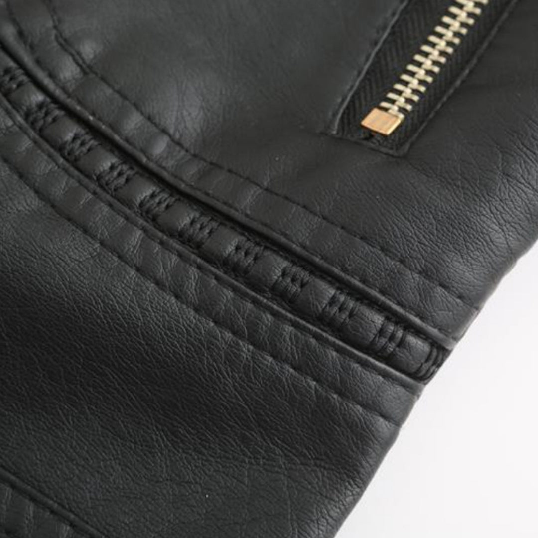 Carla Giacca Biker Dame Cropped – Jakke i økolær med høy krage og vatterte detaljer