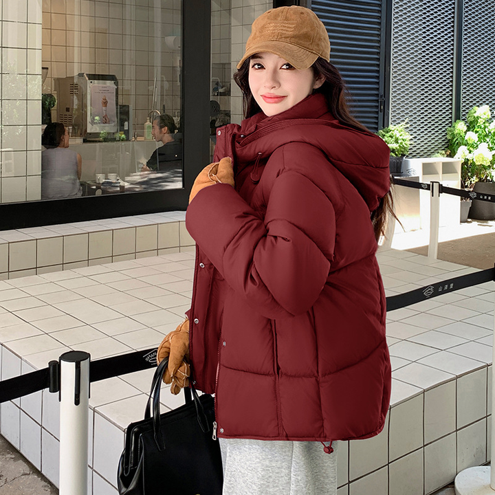 Piumino Nero Per Donna | Con Cappuccio