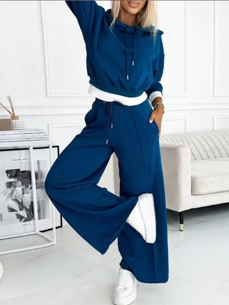 Set Top E Pantaloni A Gamba Larga Per Donna | Con Cappuccio
