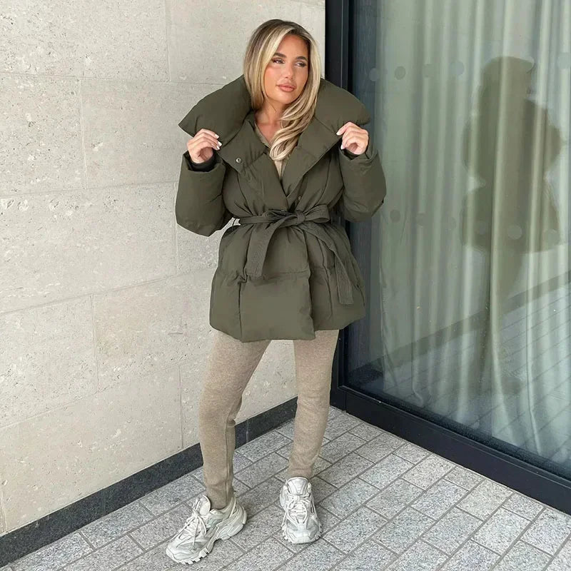 Bia Giacca Trapuntata Donna – Cappotto Elegante con Collo Oversize e Cintura