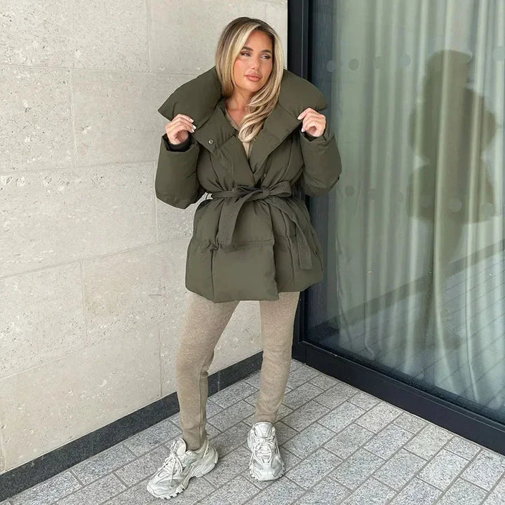 Bia Giacca Trapuntata Donna – Cappotto Elegante con Collo Oversize e Cintura