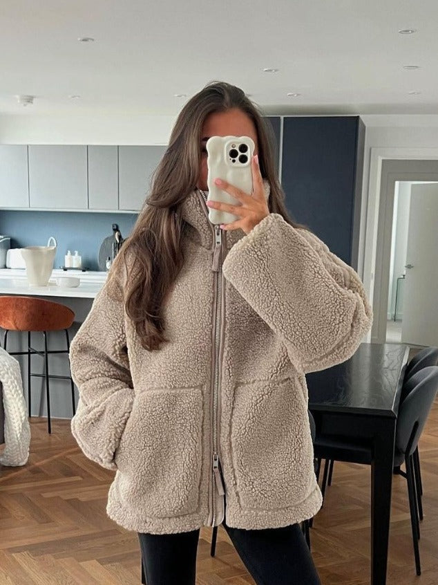 Maya Giacca Teddy Donna – Jacket Morbido e Caldo con Zip, Tasche e Vestibilità Confortevole