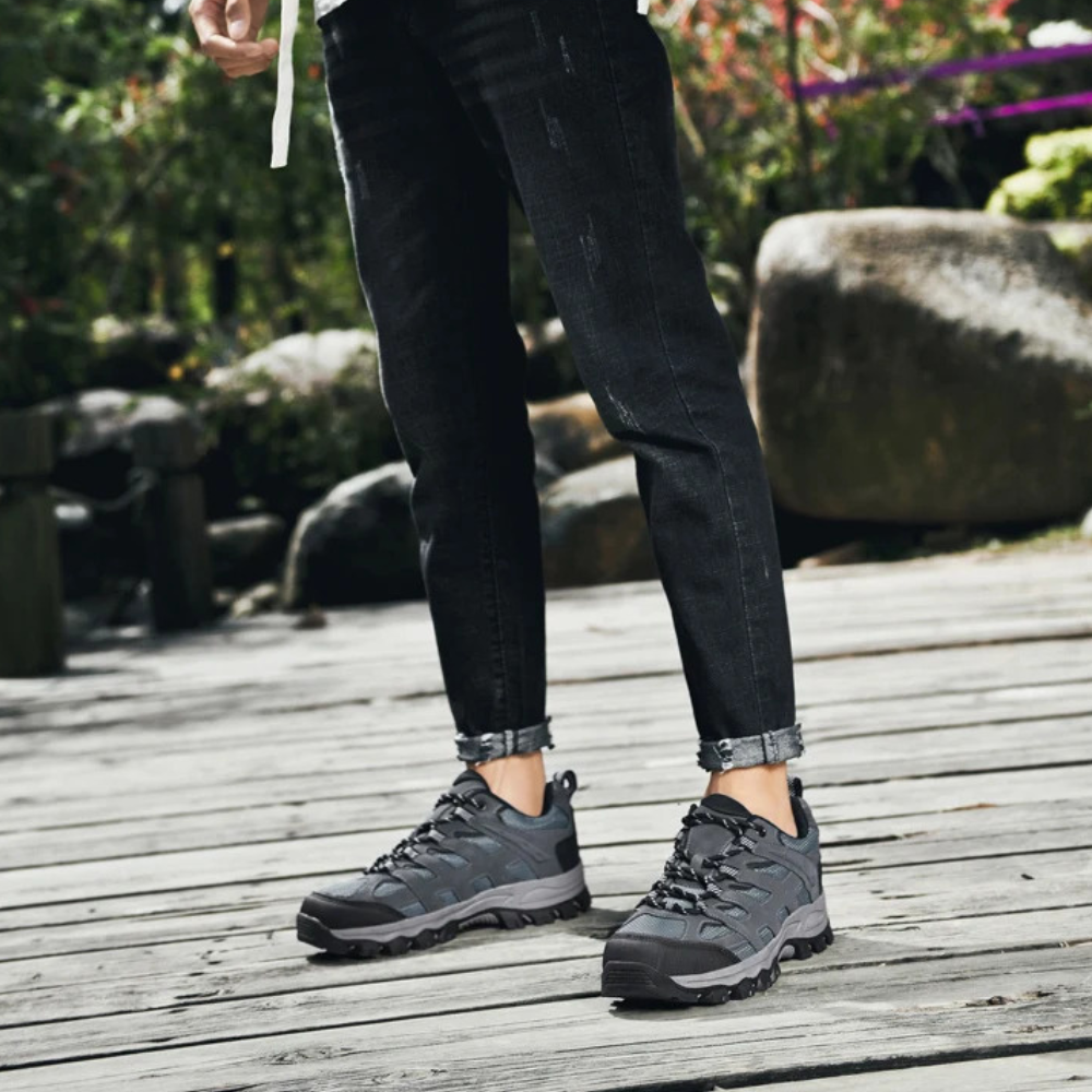 Scarpe Da Walking Uomo Con Suola Antiscivolo | Con Lacci