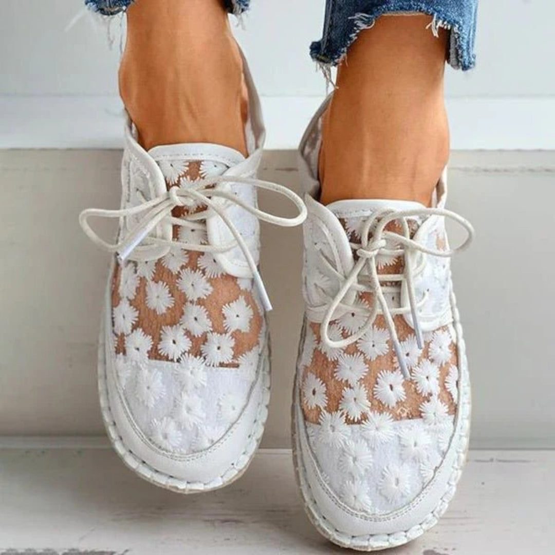 Scarpa let og elegant med blomsterprint – Vanessa