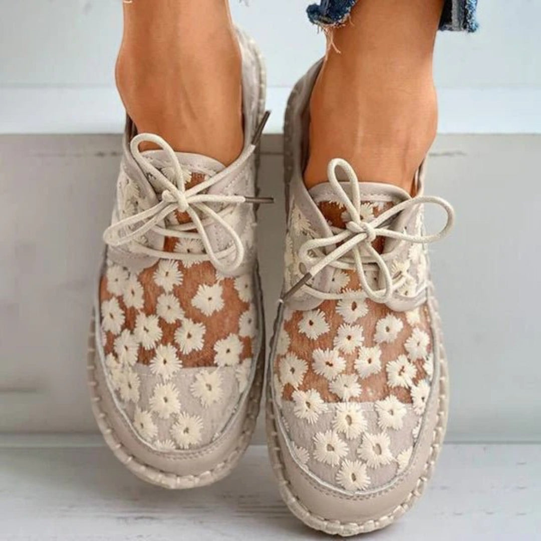 Scarpa let og elegant med blomsterprint – Vanessa